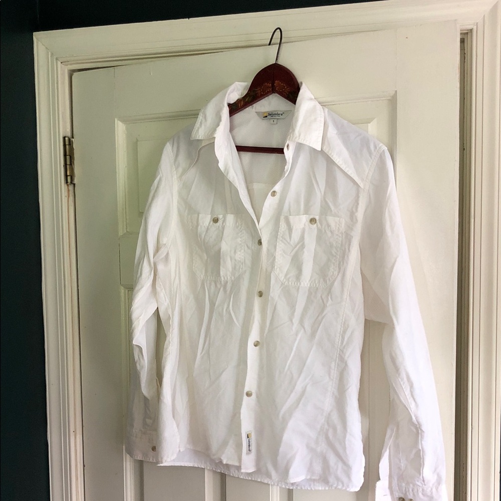 Solumbra White Button-Up Shirt with Chest Pockets